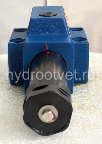 Фото DR10DP1-4X/210Y - Редукционный клапан Ду 10 трехлинейный, прямого действия с давлением регулировки до 210 бар, 1 = рукоятка, обратный клапан - есть