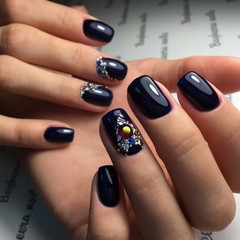 Bagheera Nails B-4 Финиш без липкого слоя для крепления страз 10 мл
