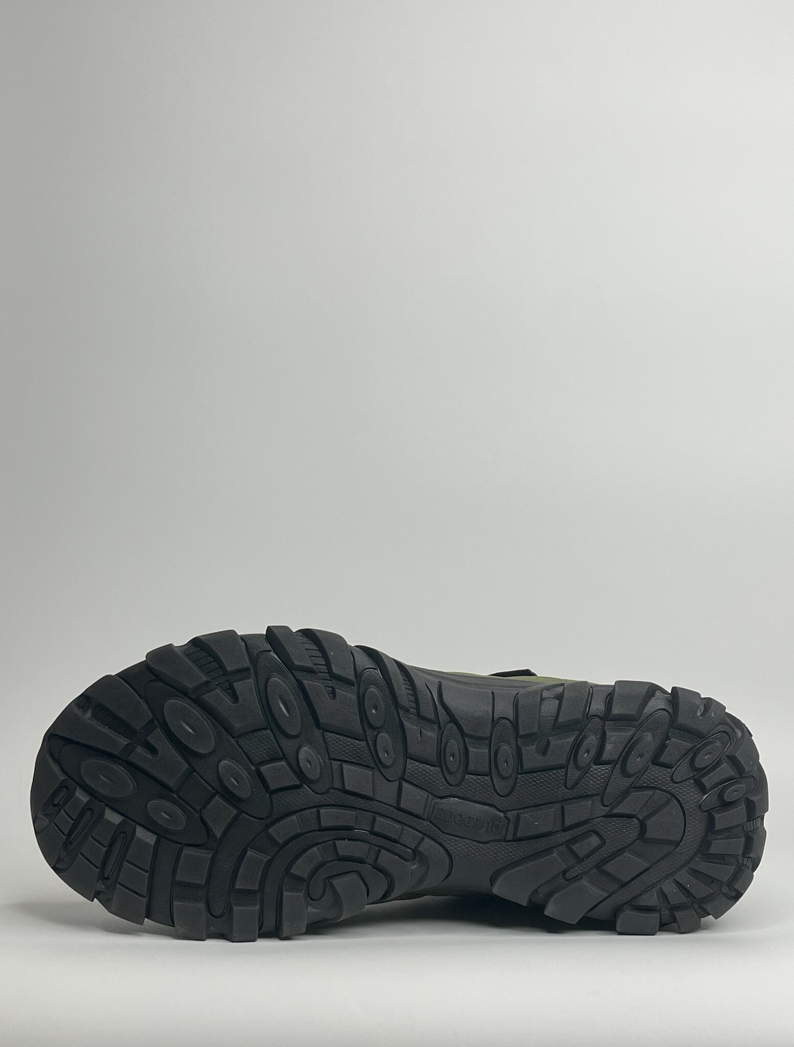 Кроссовки New Yike с подошвой Vibram