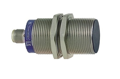 Индуктивный датчик Telemecanique Osiprox XS630B1PBL2
