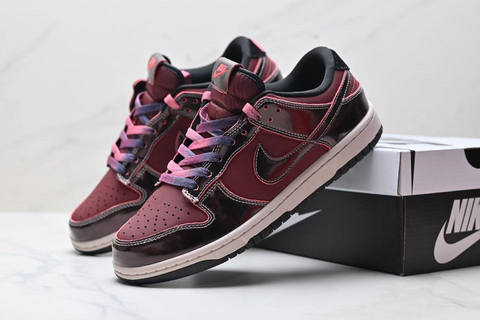Nike Dunk Low Panda 'Dark Team Red' 
