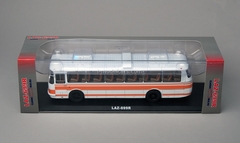 LAZ-699R white-orange Classicbus 1:43