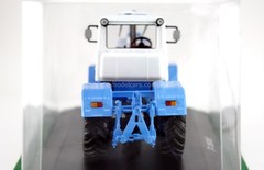 Tractor T-150K blue-white 1:43 Hachette #11