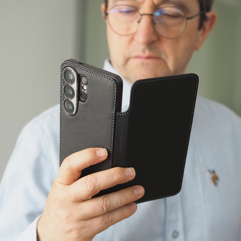 Чехол-книжка для Samsung Galaxy S26 Ultra из кожи теленка, черного цвета