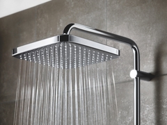 Душевая система GROHE Tempesta Cosmopolitan 250 CUBE с однорычажным смесителем, хром (26692000)