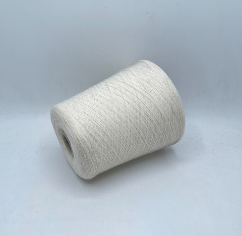 Millefili (пр.Италия),art-Merinosgeo 1520м/100 гр. 80%Меринос 20%Полиамид, цвет-Молочный(43) ,арт-30879