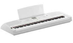 Yamaha DGX-670