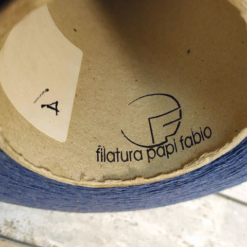 Меринос с кашемиром (10%) FILATURA PAPI FABIO DOROTHY 1/1550 синий меланж