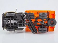 ZIL-130 AKPM-3 (130) street washing machine AutoHistory AIST 1:43