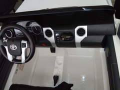 TOYOTA TUNDRA с пультом (ЛИЦЕНЗИОННАЯ МОДЕЛЬ) www.avtoforbaby-spb.ru