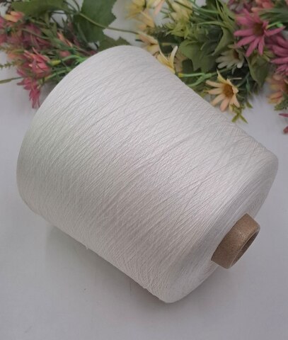 Kyoto Consinee Шелк 6000м/100гр White W7101
