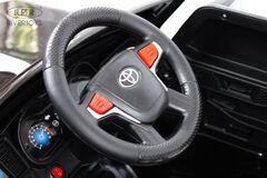 TOYOTA M555BX 4WD (лицензионная модель) с дистанционным управлением
