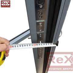 Входная металлическая дверь RеX (РЕКС) 14 Силк титан / ФЛ 243 Белый матовый