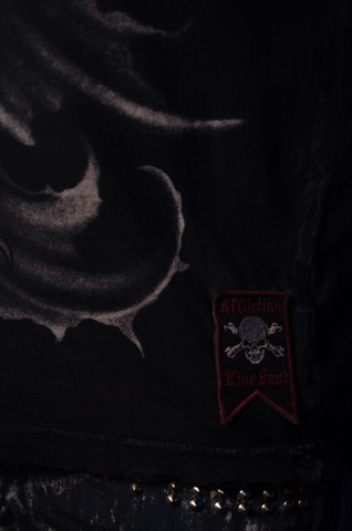 Affliction | Футболка мужская Paul Booth Tee Signature Series A568 нашивка
