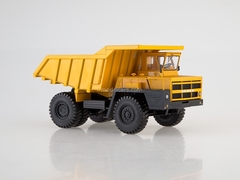 BELAZ-7522 Dumper later yellow 1:43 Dealer models BELAZ