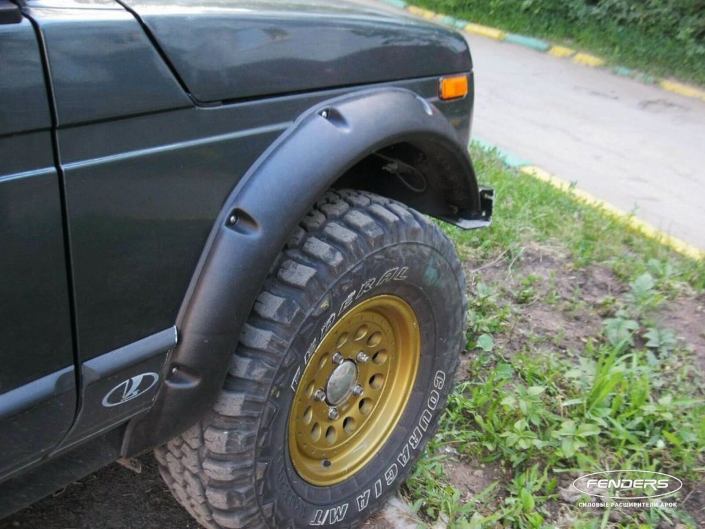 Расширители колесных арок LADA 4x4 5 дв. под стандартные арки (из ПВД)