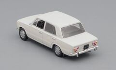 VAZ-2101 Lada 1200 1:43 DeAgostini Auto Legends USSR #25