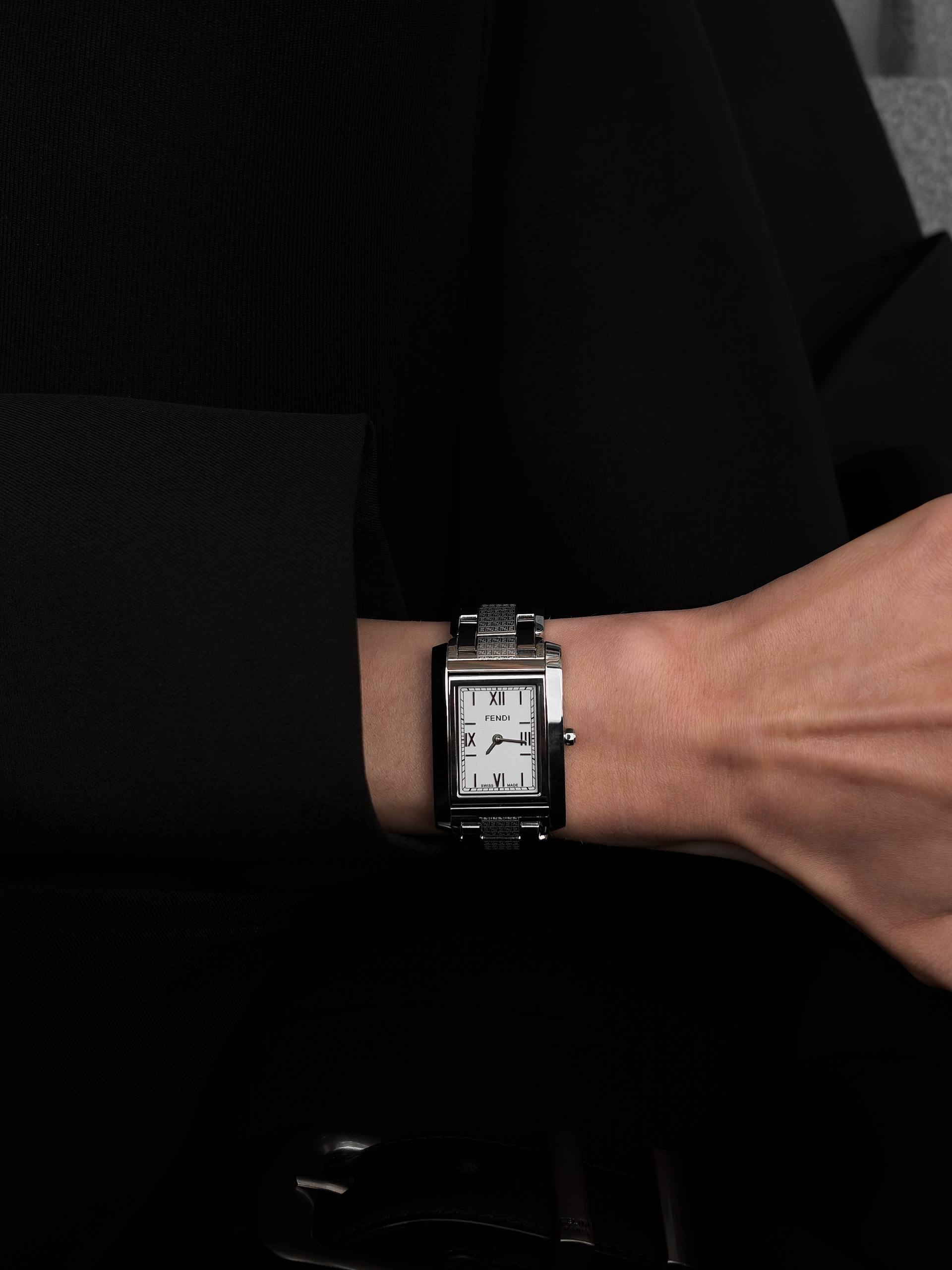 Винтажные часы Fendi — фото 3