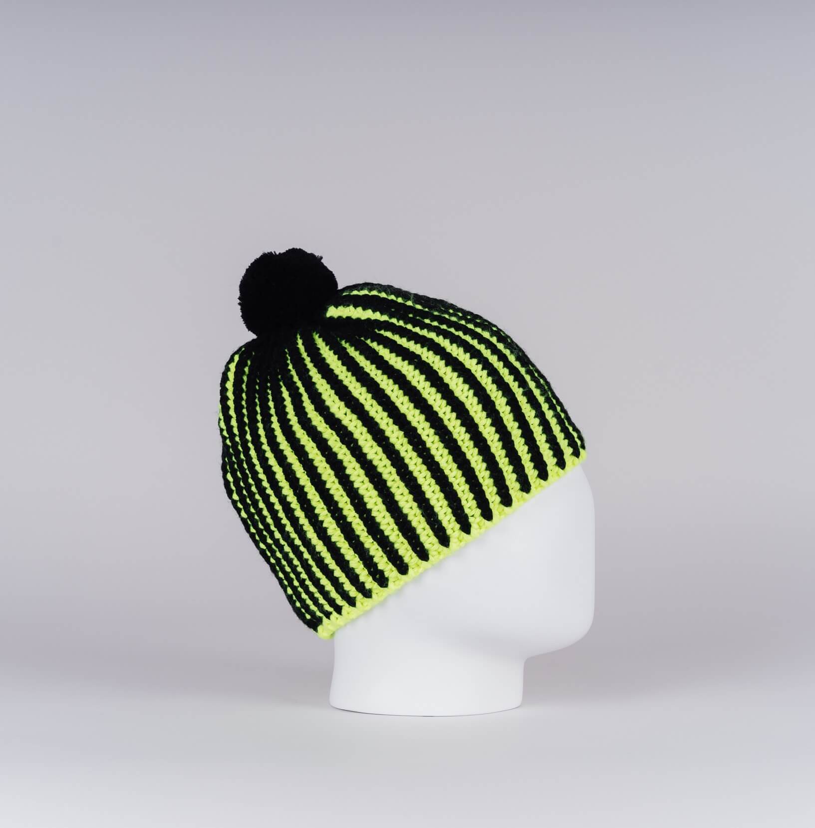 Вязаная шапка с шерстью Nordski Wool black-green - 5