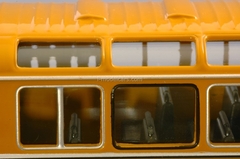PAZ-672M Classicbus 1:43