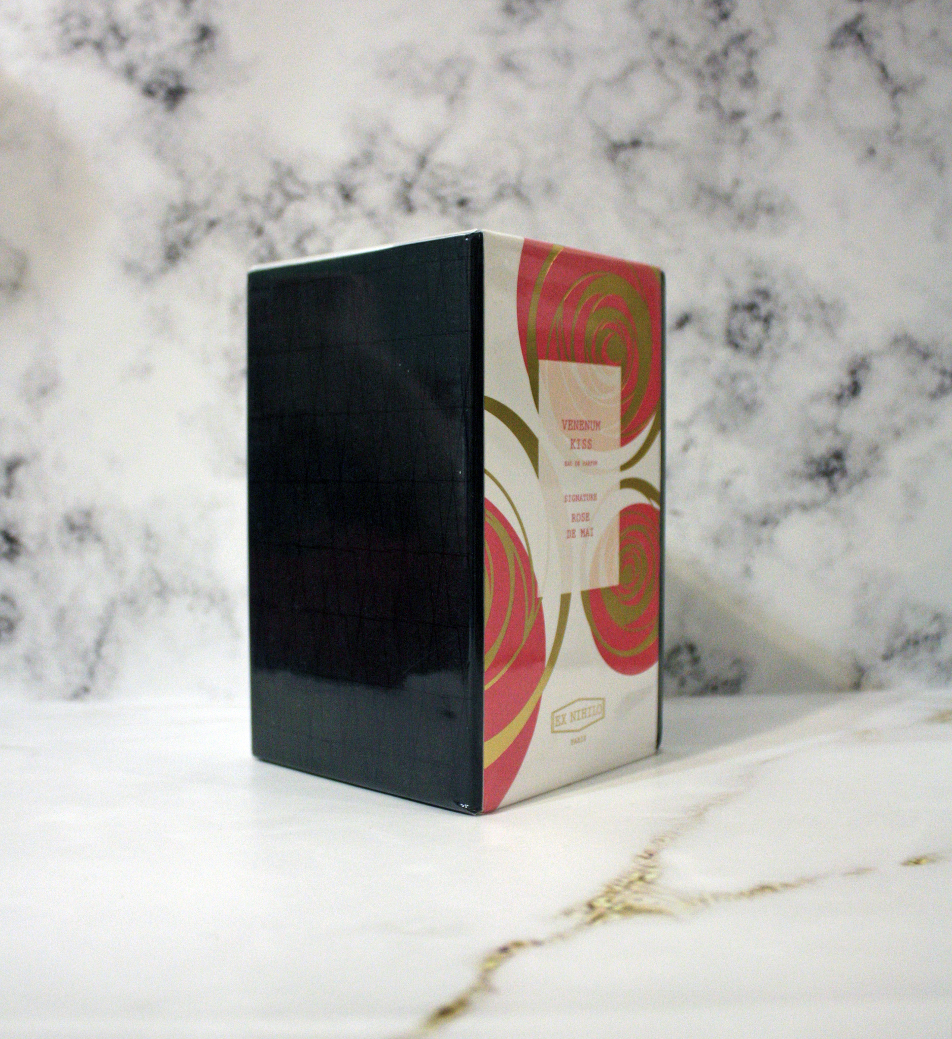 Ex Nihilo Venenum Kiss Rose de mai
