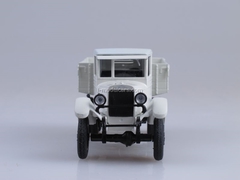 ZIS-36 flatbed truck white 1:43 Nash Avtoprom