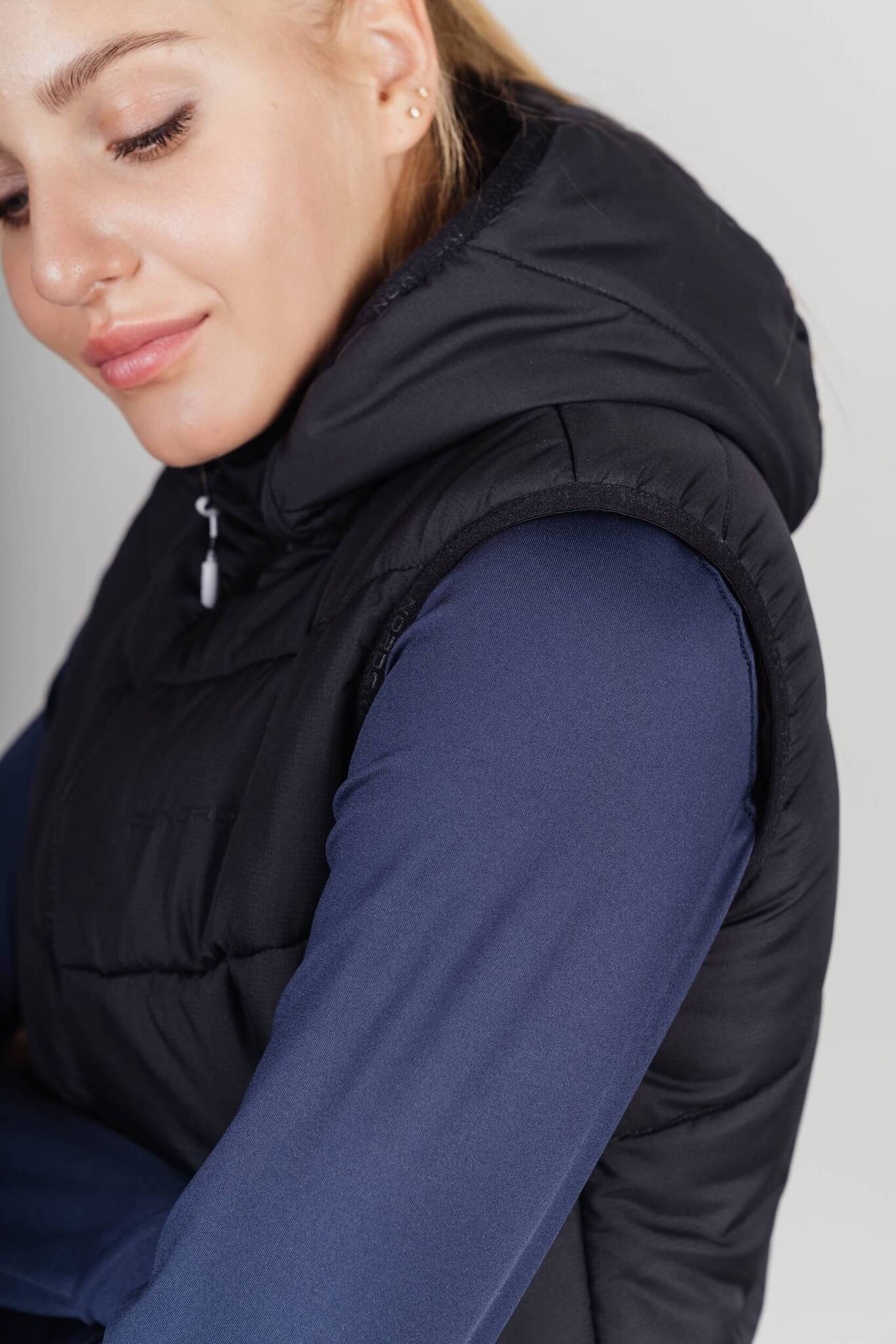 Женский утепленный жилет Nordski Air black - 4