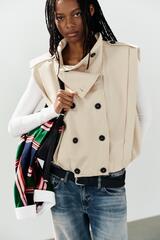 ZARA ЖИЛЕТ СО СКЛАДКАМИ И ПУГОВИЦАМИ, БЕЖЕВЫЙ