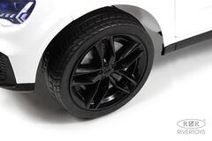 AUDI Q7 HL678 (ЛИЦЕНЗИОННАЯ МОДЕЛЬ)
