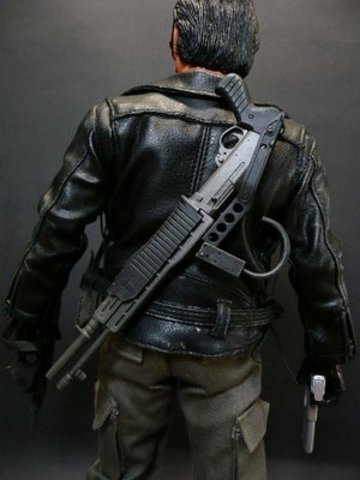 Фигурка Терминатор Т-800 из фильма Терминатор Hot Toys