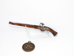 Miniature XVIII weellock pistol