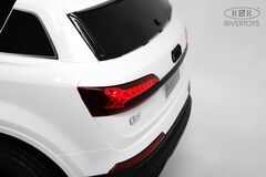 AUDI Q7 HL678 (ЛИЦЕНЗИОННАЯ МОДЕЛЬ)