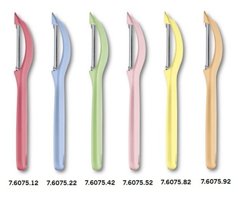 Универсальная овощечистка Victorinox  Swiss Classic Trend Colors, Light Red  (7.6075.12)