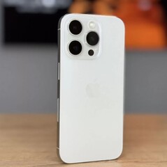 iPhone 16 Pro, 128 ГБ б/у