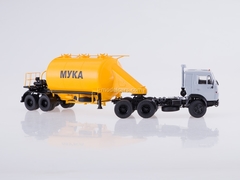 KAMAZ-54112 with semitrailer flour carrier ASP-25 1:43 Start Scale Models (SSM)