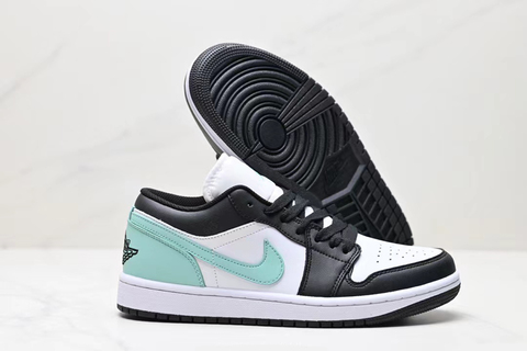 Air Jordan 1 Low 'Green Glow' 