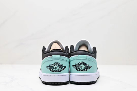 Air Jordan 1 Low 'Green Glow' 