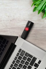 Фонарь аккумуляторный T350FR с фокусировкой ANSMANN LED