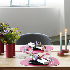 Подстановочная салфетка фигурная 37x44 см LindDNA NUPO raspberry 983573