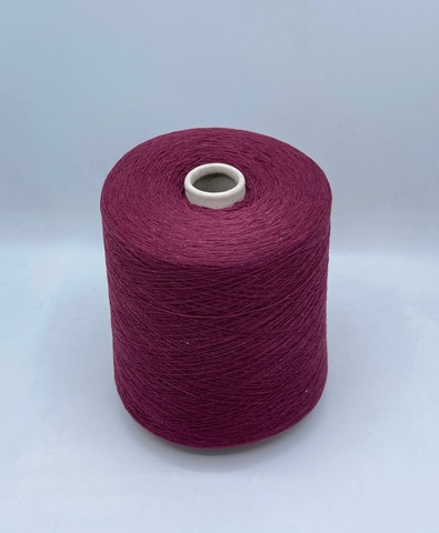 New Mill (пр.Италия),art- Velox 1450м/100гр,40% меринос, 10% кашемир, 25% вискоза, 25% полиамид. цвет- Ягодный(614/447), арт.31995
