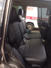 Чехлы на Mitsubishi Pajero 3 2000–2006 г.в.