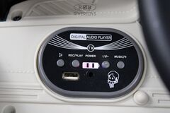 Mercedes C555MC с дистанционным управлением