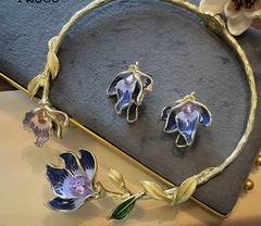 85243-komplekt-ukrashenij-kole-sergi-charm-v-stile-bruni