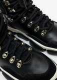 <p>Ботинки&nbsp;</p> MONCLER