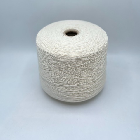 Millefili (пр.Италия). 2/15 750м/100гр, 70% Меринос, 30% Кашемир, цвет-Молочный (1245), арт.35314