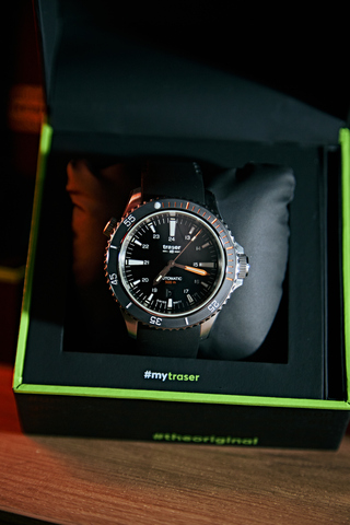 P67 AUTOMATIC DIVER BLACK, КАУЧУК Nº105