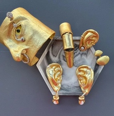 84551-kolco-palec-v-stilistike-schiaparelli-cvet-satinirovannoe-zoloto