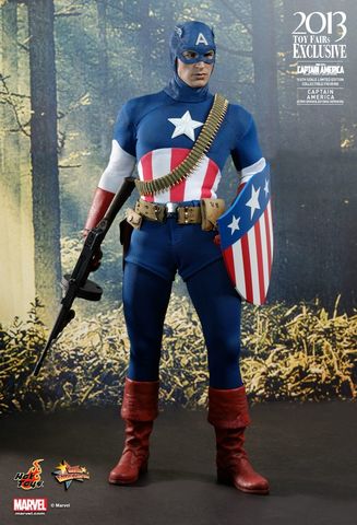 Фигурка Капитан Америка Звездно-полосатый флаг из фильма Первый мститель Hot Toys 1/6