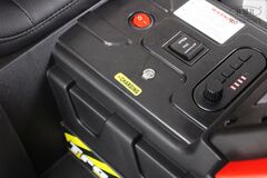 Трактор Z333VO и Z333VO-A с прицепом, пультом управления и родительской ручкой