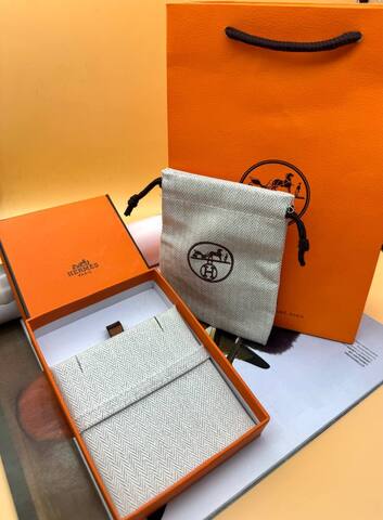 99021 -Комплект подарочной упаковки (коробка для украшений) HERMES, вставка лен